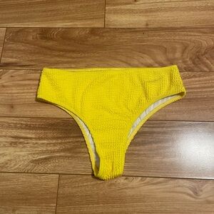 Never worn textured Bikini Bottoms